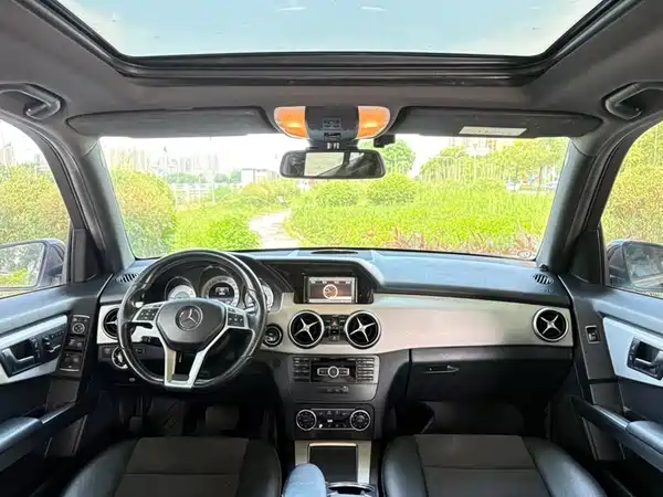 Mercedes-Benz GLK-Class 2015