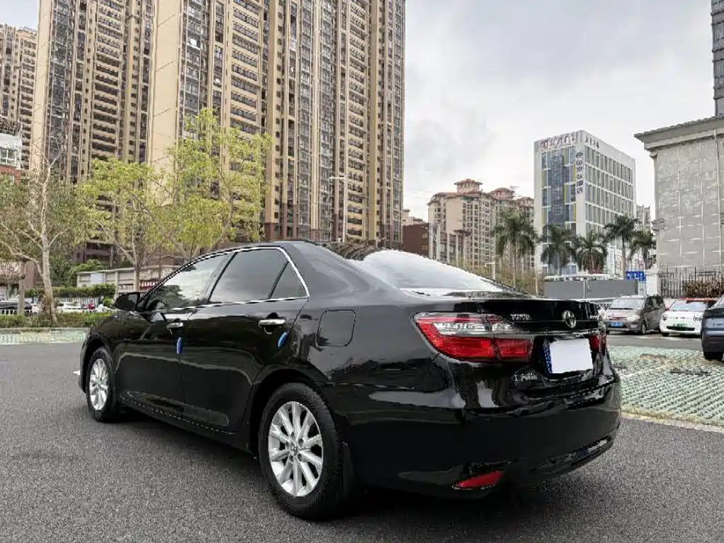 Toyota Camry 2016