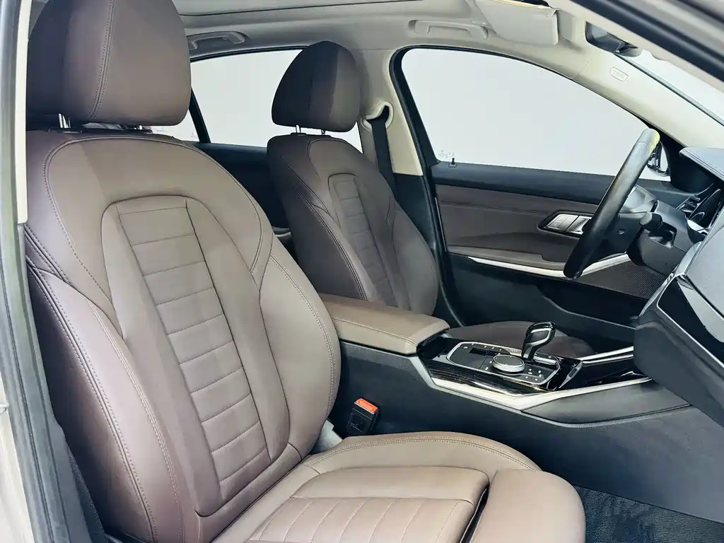 BMW 3 Series 2020 — фото 12