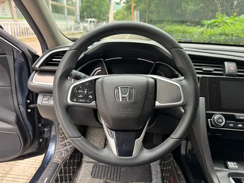 Honda Civic 2020 — фото 15