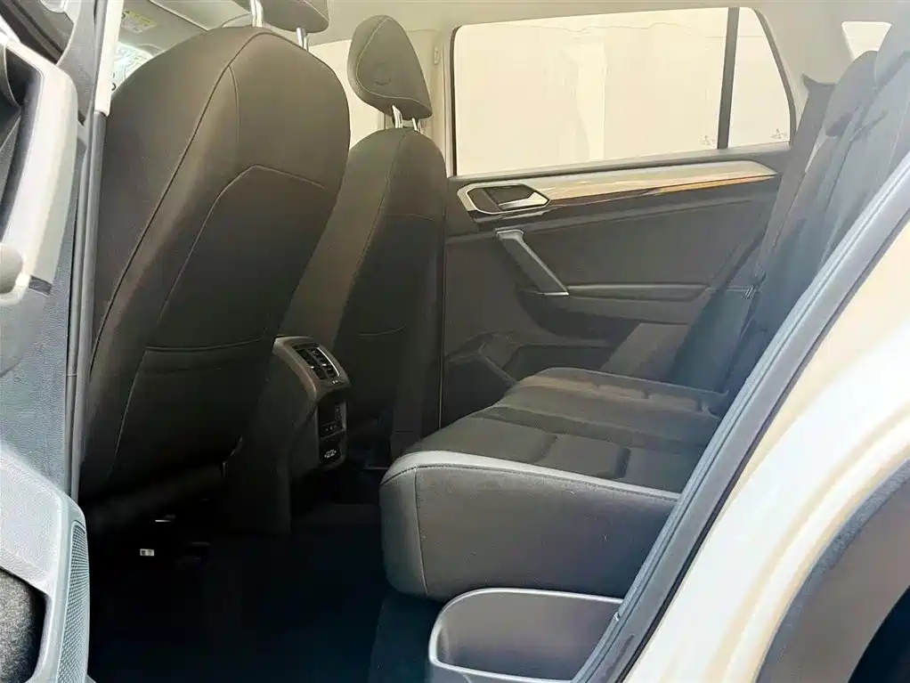 Volkswagen Tayron 2021 — фото 10