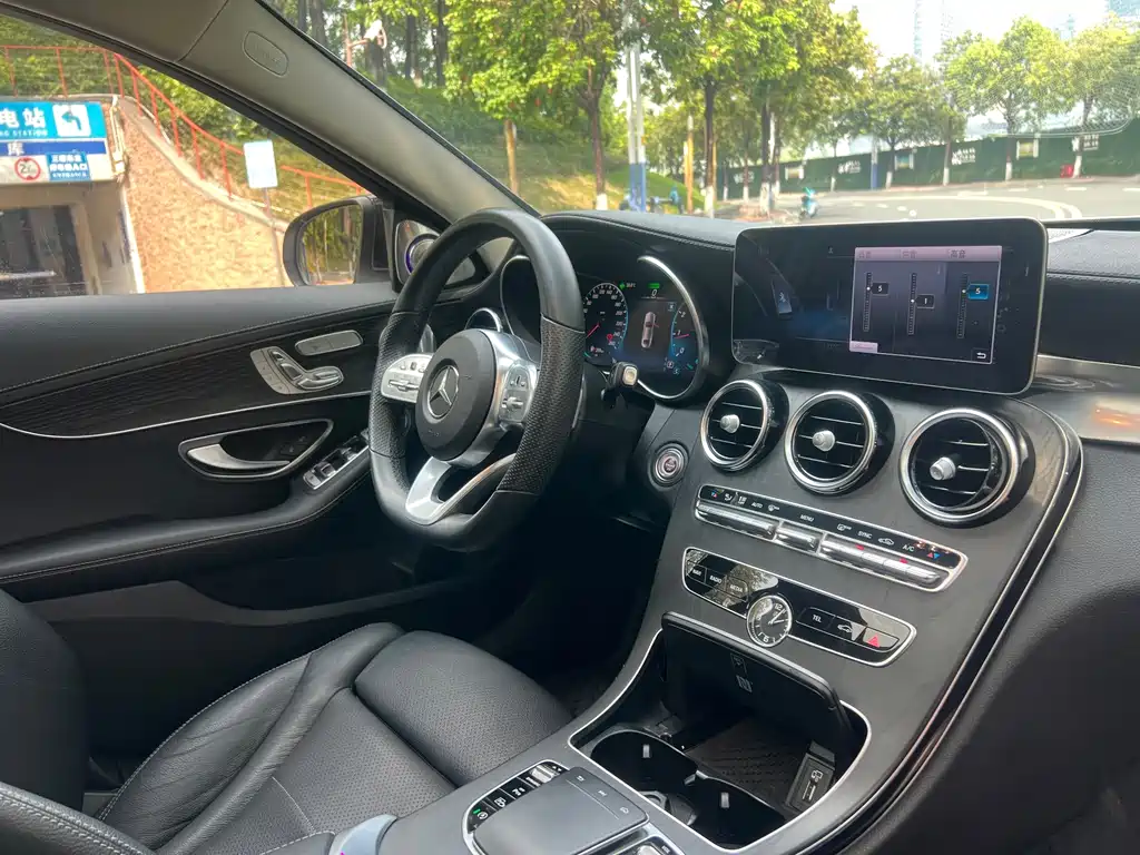 Mercedes-Benz C-Class 2020 — фото 16