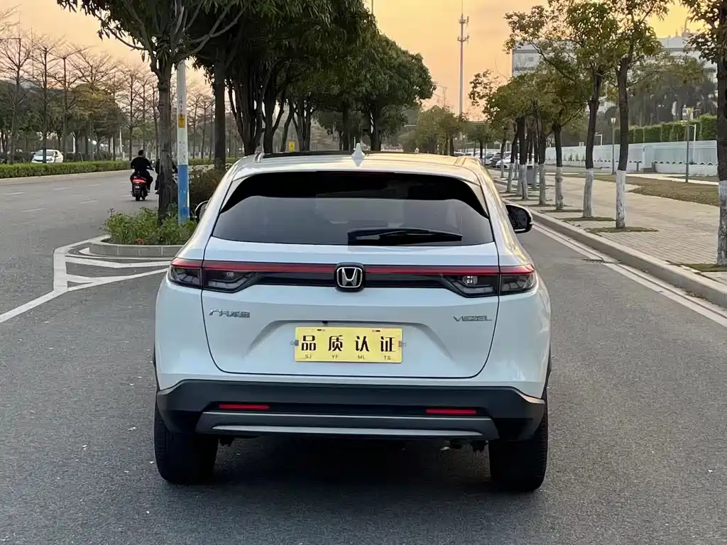 Honda Vezel 2023 — фото 8