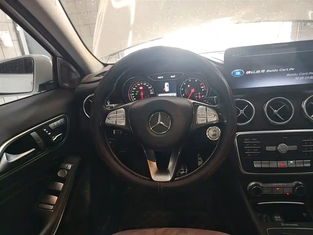 Mercedes-Benz GLA 2018 — фото 11