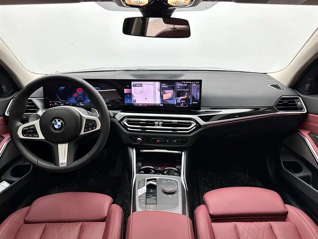 BMW 3 Series 2023 — фото 10