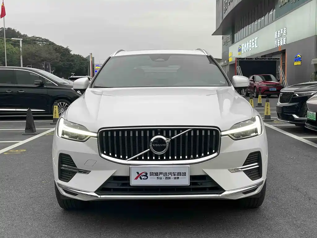 Volvo XC60 2024 — фото 4