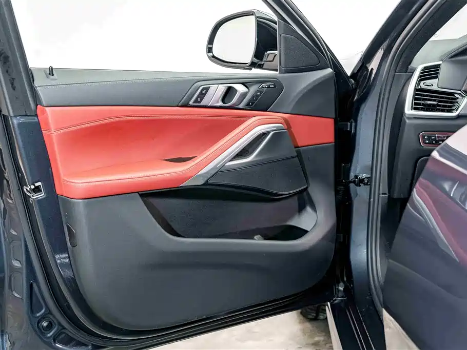 BMW X6 2021 — фото 16