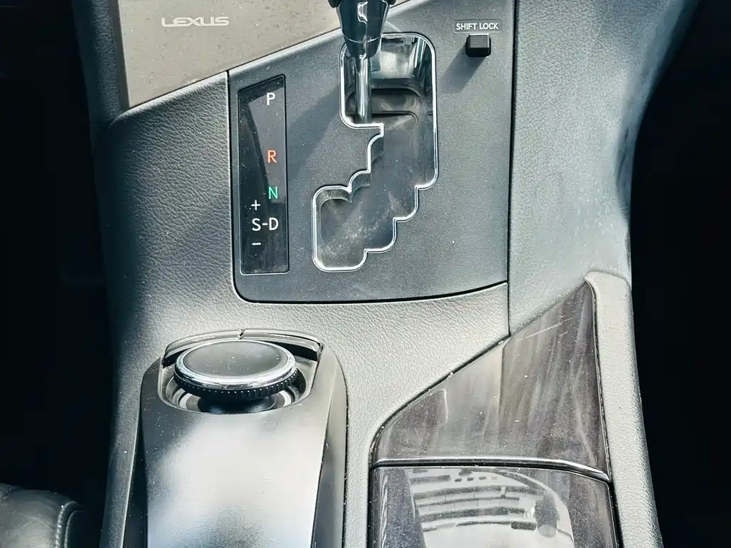 Lexus RX Classic 2015 — фото 17
