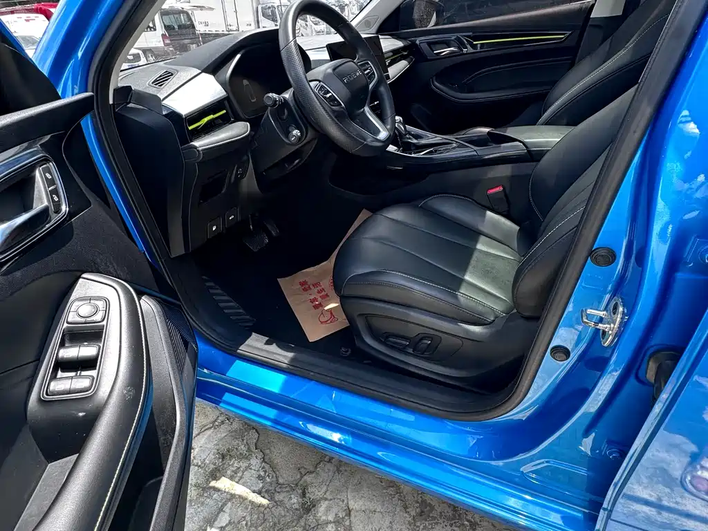 Roewe i5 2021