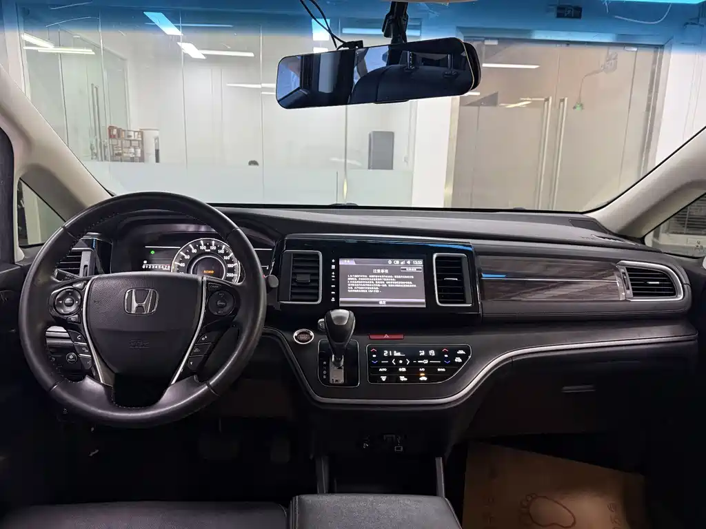 Honda Elysion 2018 — фото 14