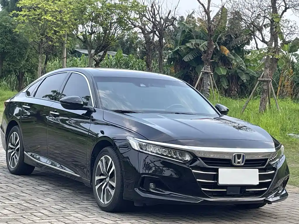 Honda Accord 2022 — фото 4