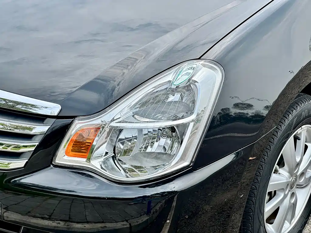 Nissan Sylphy 2018 — фото 14