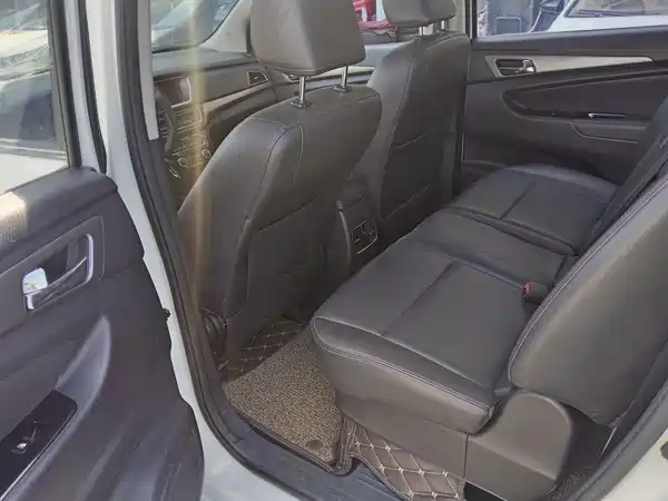 Changan Auchan A600 2016