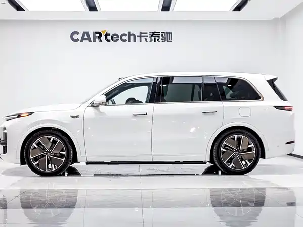 Li Auto L9 2025