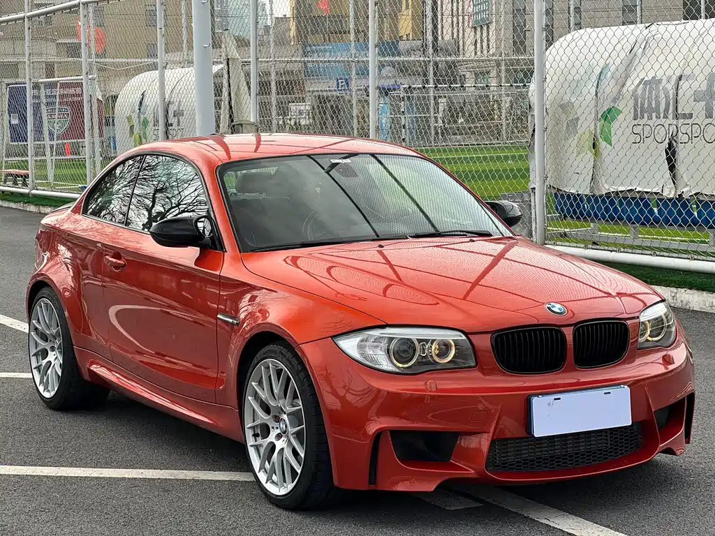 BMW 1 Series M 2012 — фото 3