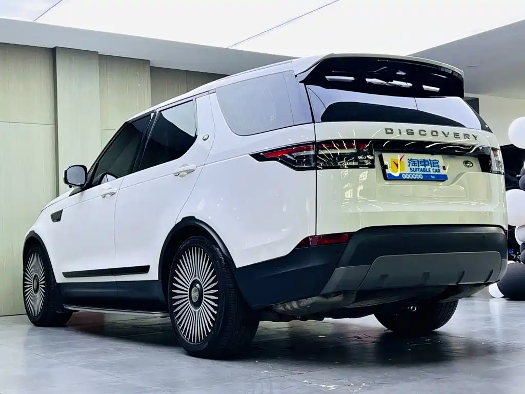 Land Rover Discovery 2019 — фото 6