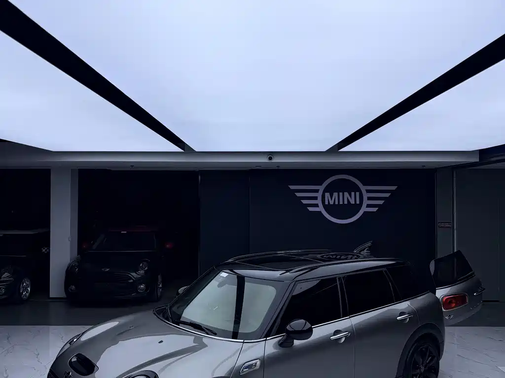 MINI Clubman 2016
