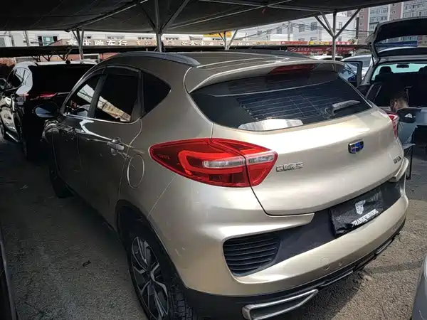 Geely Emgrand GS 2018