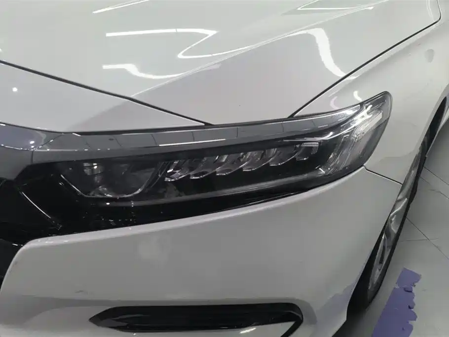 Honda Accord 2018 — фото 5