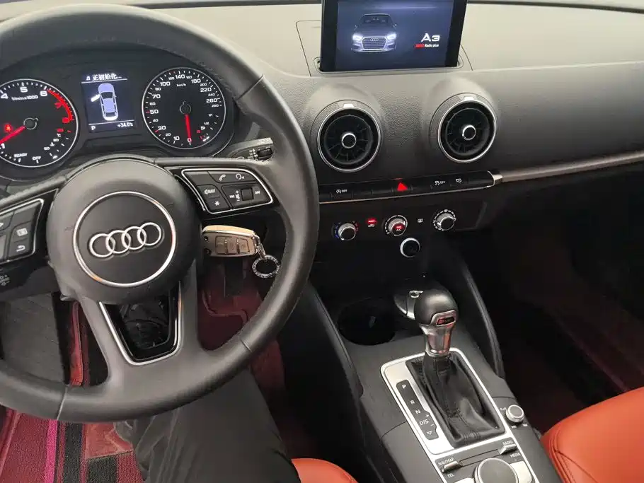 Audi A3 2020 — фото 12