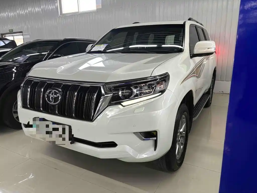 Toyota Prado 2018