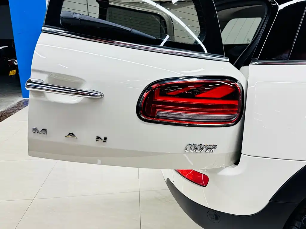 MINI Clubman 2021 — фото 22