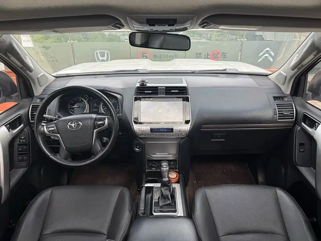 Toyota Prado 2018 — фото 14