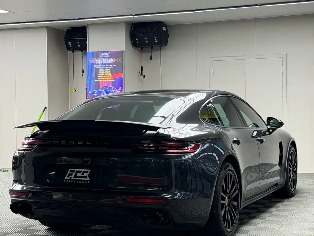 Porsche Panamera 2020 — фото 12