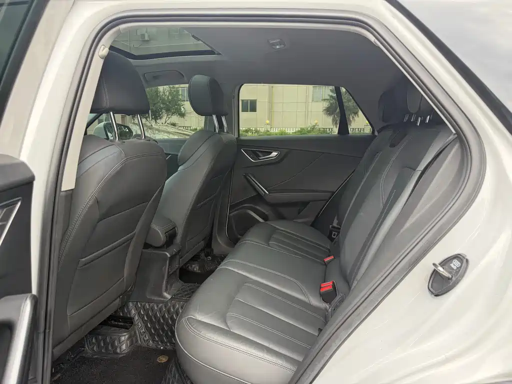 Audi Q2L 2022