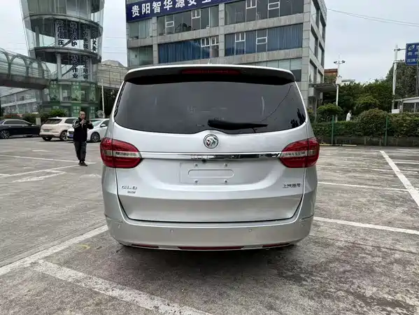 Buick GL8 2014