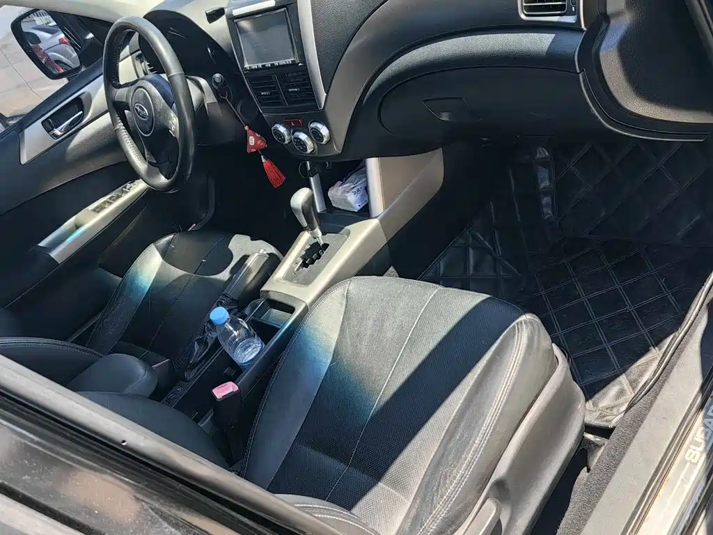Subaru Forester 2010
