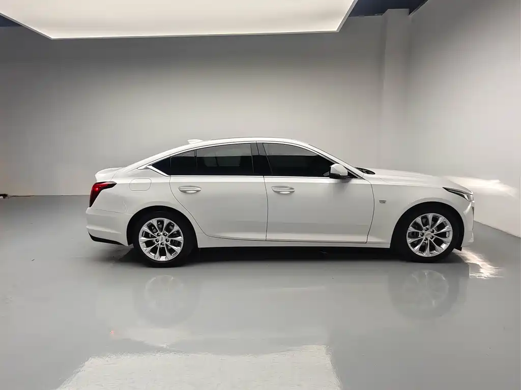 Cadillac CT5 2020 — фото 10