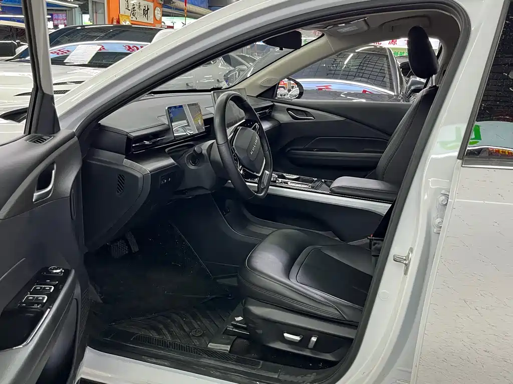 Wuling Starlight 2024