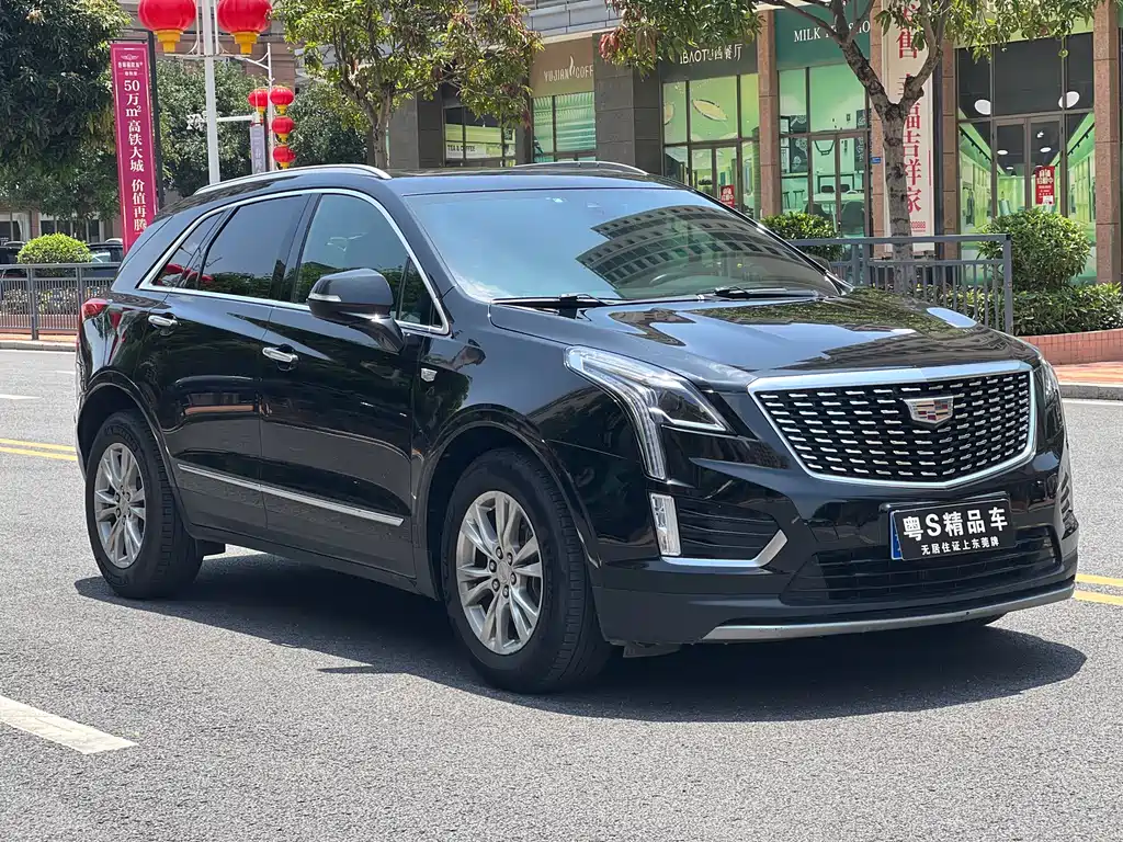 Cadillac XT5 2021 — фото 3