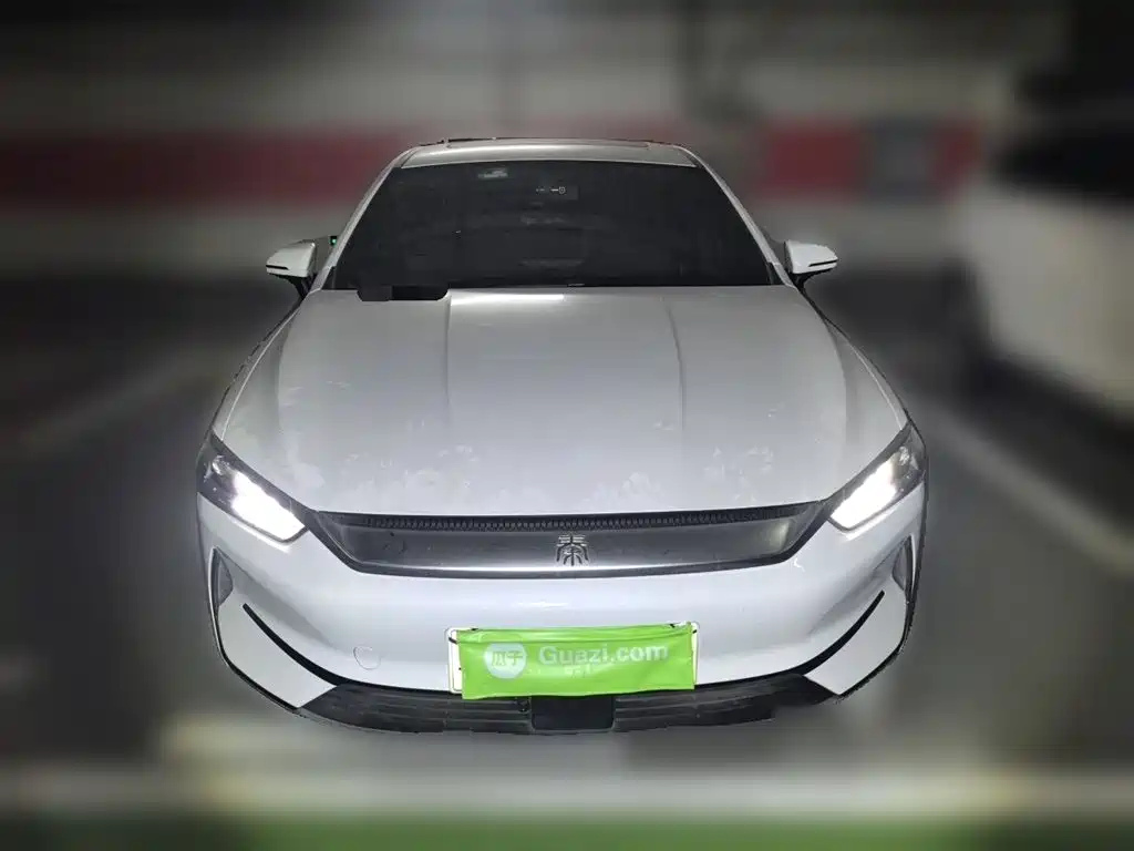 BYD Qin PLUS 2022 — фото 2