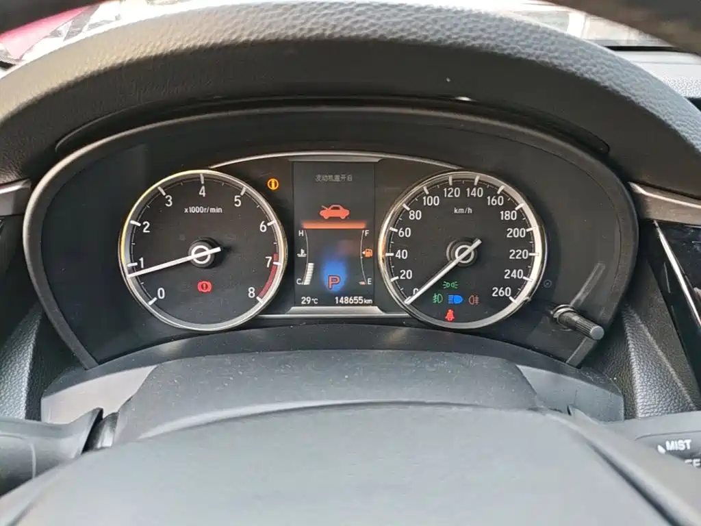 Honda Spirior 2015 — фото 12