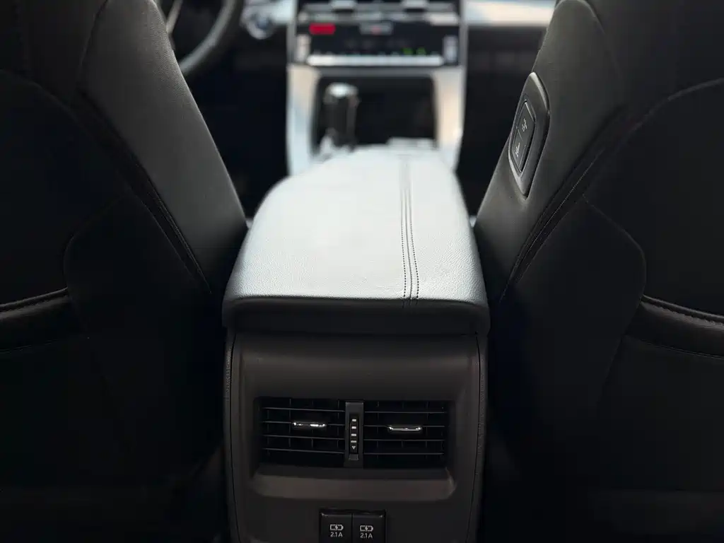 Toyota Avalon 2020 — фото 10