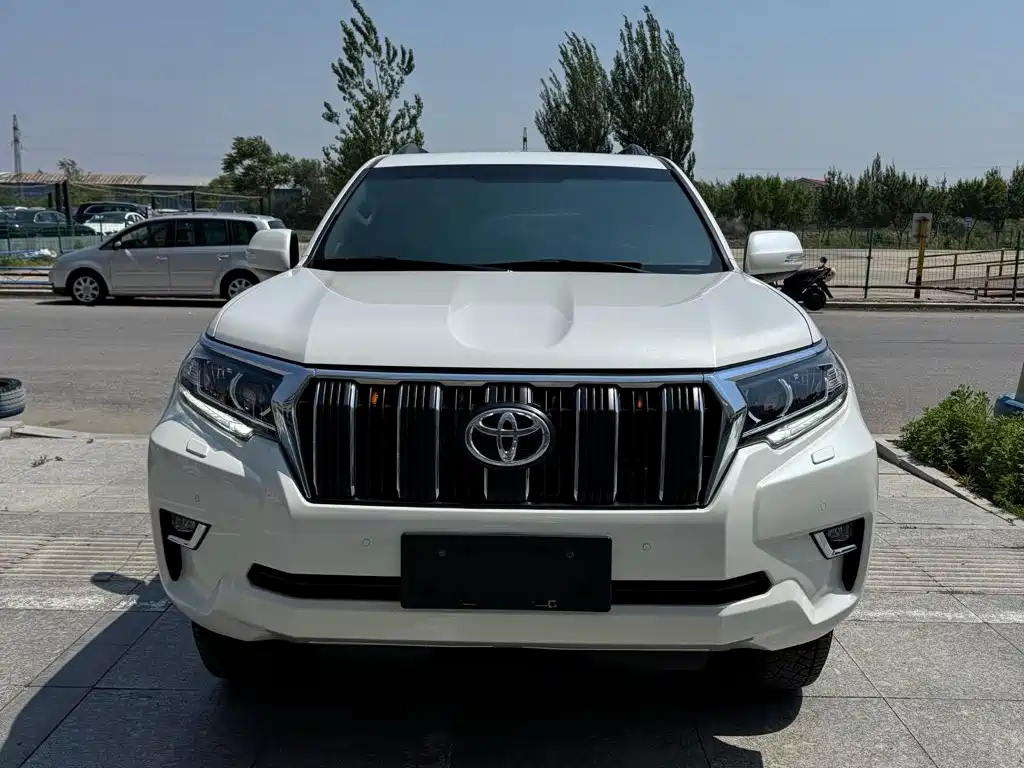 Toyota Prado 2018 — фото 12