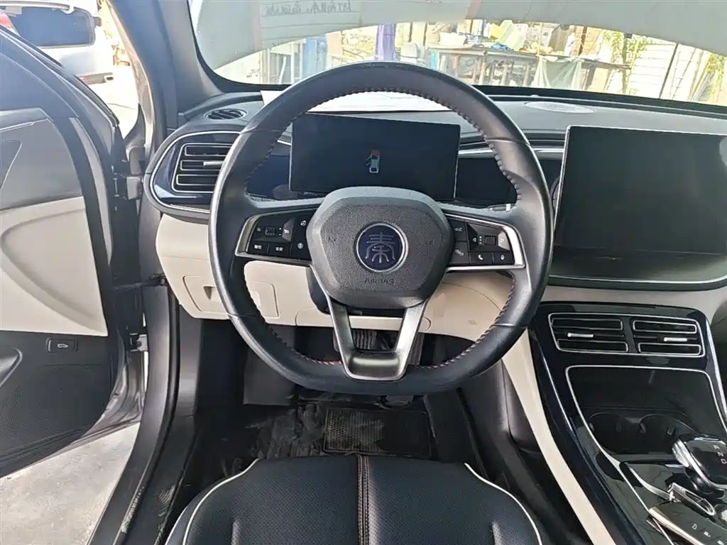 BYD Qin PLUS 2023 — фото 11
