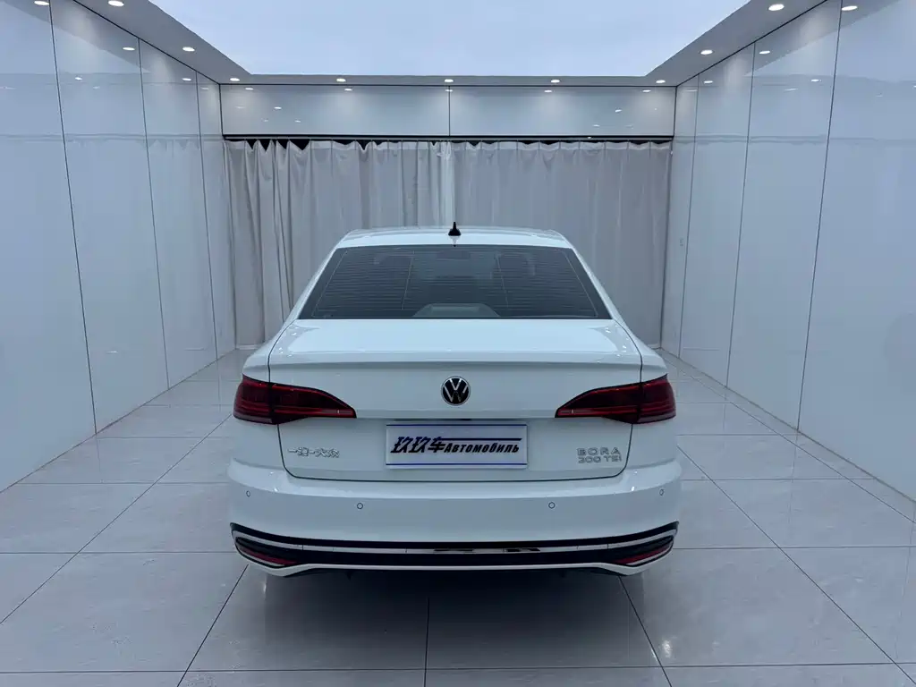 Volkswagen Bora 2023