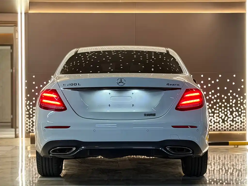 Mercedes-Benz E-Class 2017