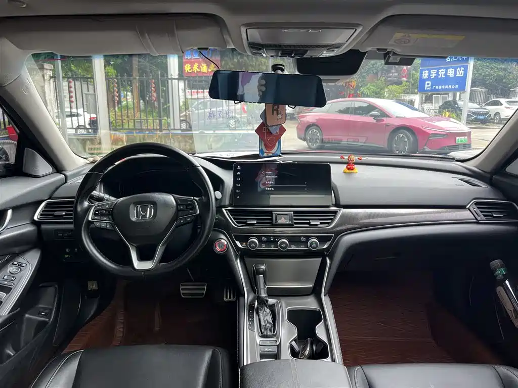 Honda Accord 2023