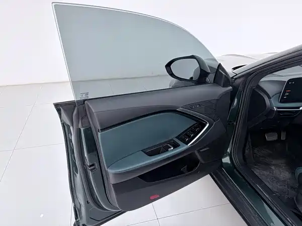 MG MG7 2023