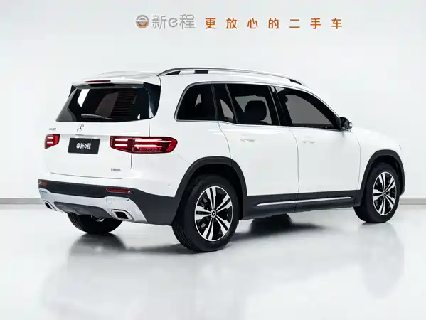 Mercedes-Benz GLB 2024