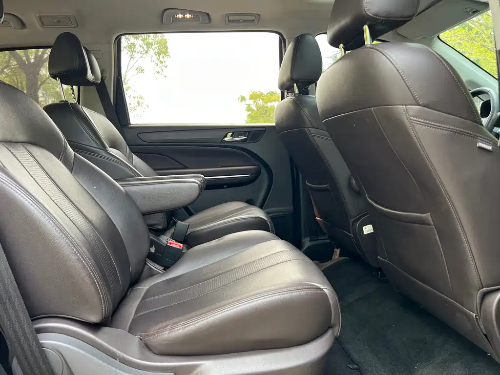 GAC Motor Trumpchi M6 2020 — фото 11