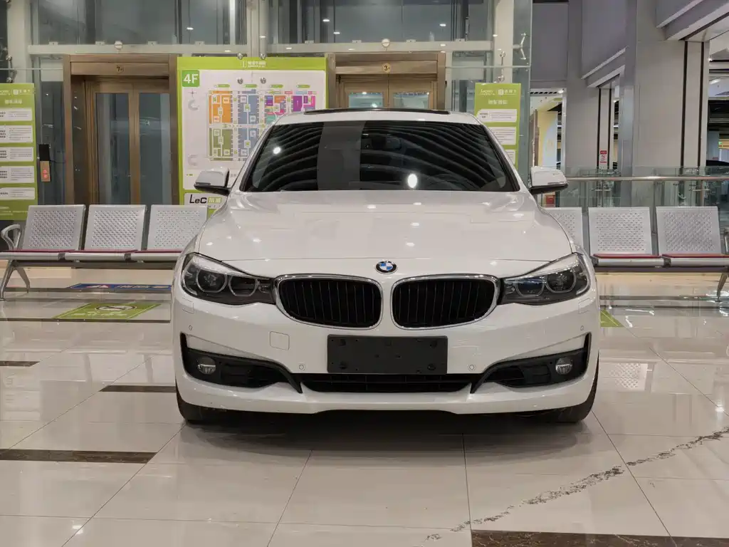 BMW 3 Series GT 2017 — фото 2