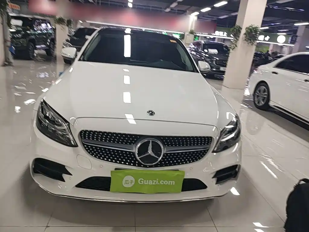 Mercedes-Benz C-Class 2021
