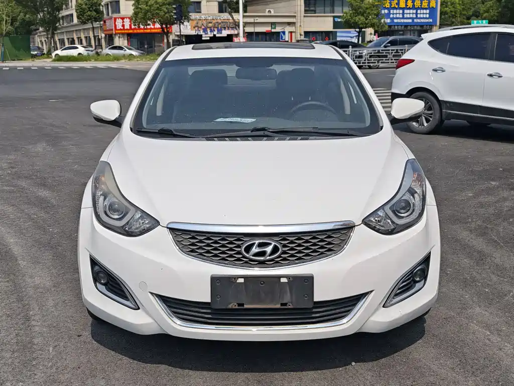 Hyundai Elantra Langdong 2016 — фото 2
