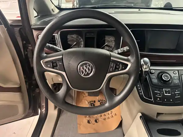 Buick GL8 2018