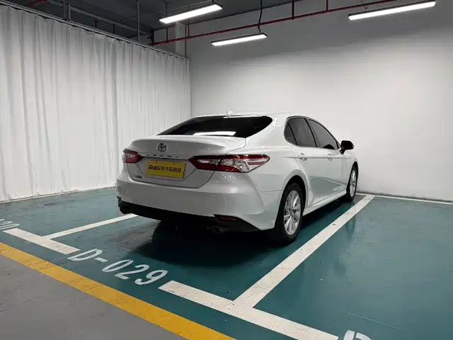 Toyota Camry 2022